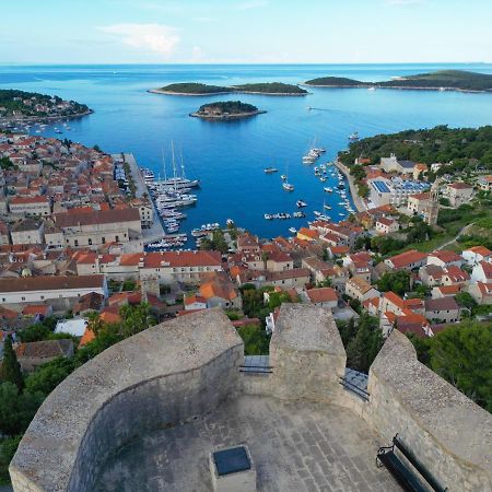 Apartments Nikolina Hvar Town Exterior foto