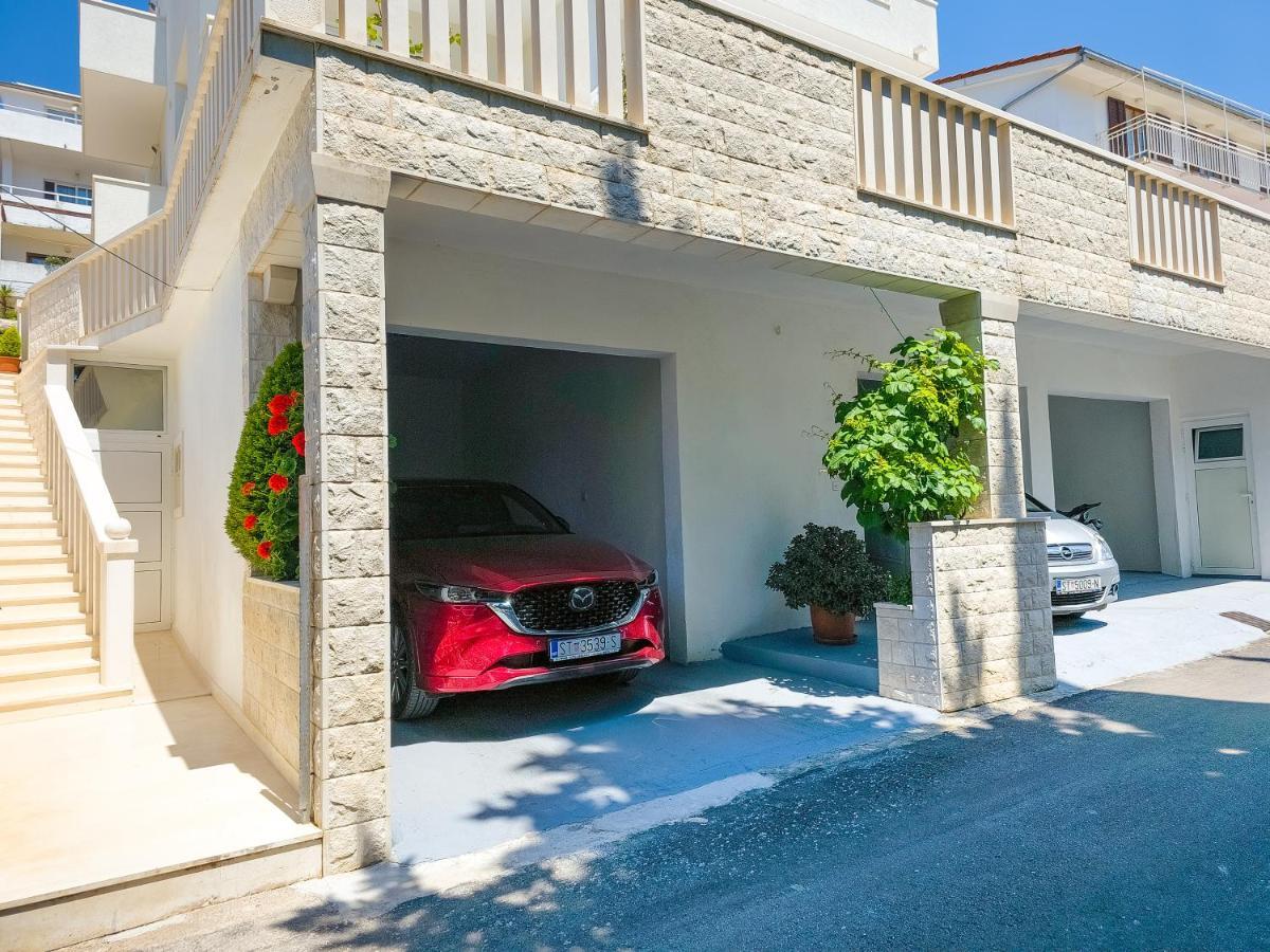 Apartments Nikolina Hvar Town Exterior foto
